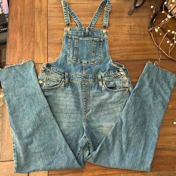 Universal Thread Denim - Universal Thread overalls